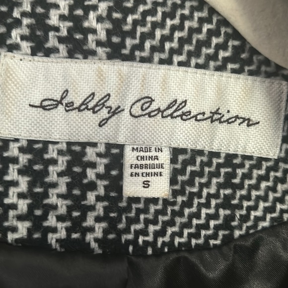 Trench coat - Picture 2 of 9